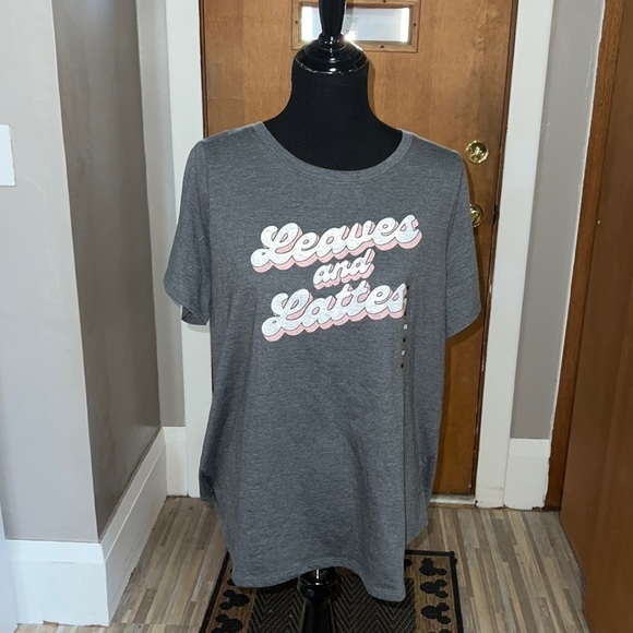 Sonoma gray short sleeve fall graphic tee - Picture 1 of 4